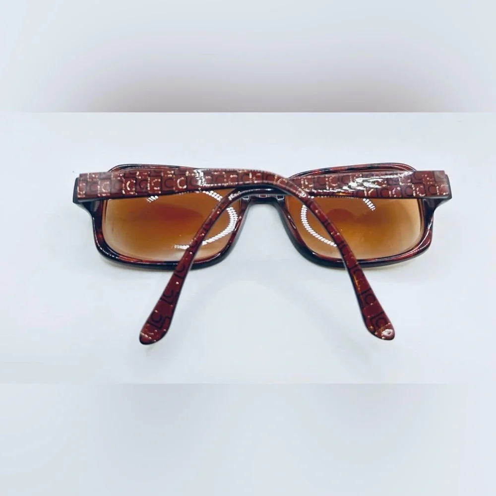 Liz Claiborne L323 Red Oval Sunglasses Frames Only